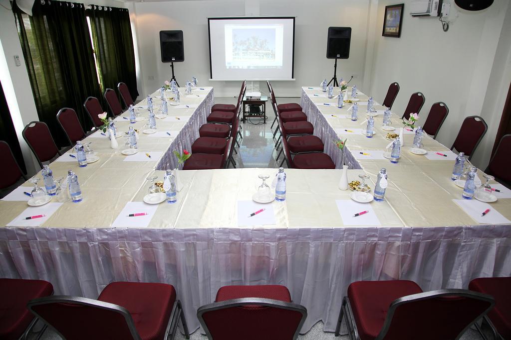 Hotel Lux Ngwesaung Eksteriør billede