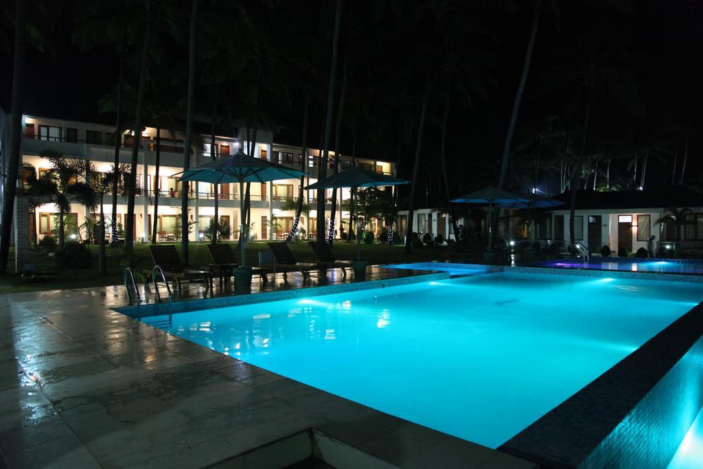 Hotel Lux Ngwesaung Eksteriør billede
